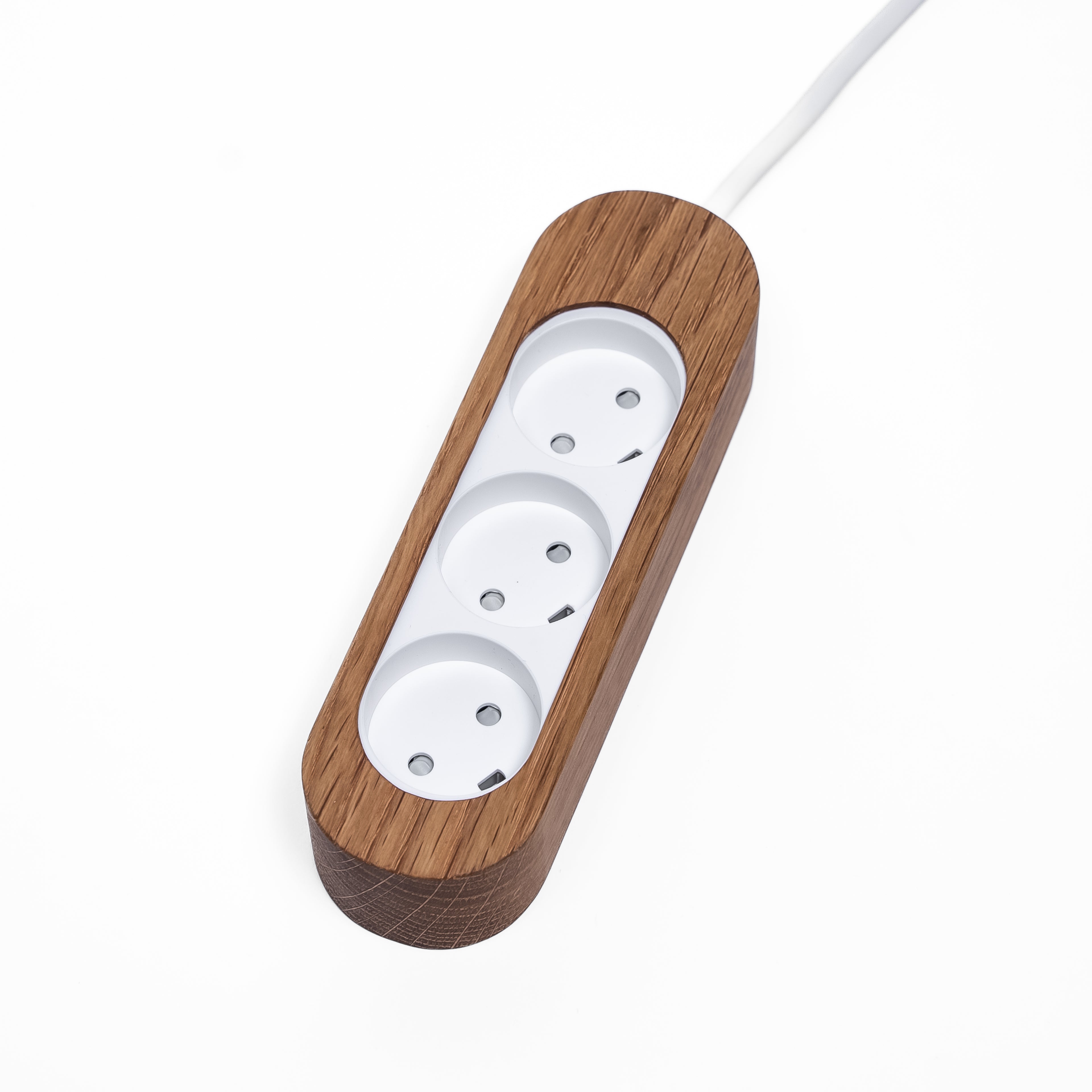 Power strip - Oak