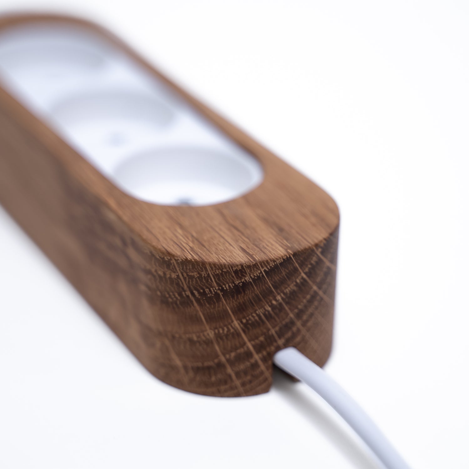 Power strip - Oak